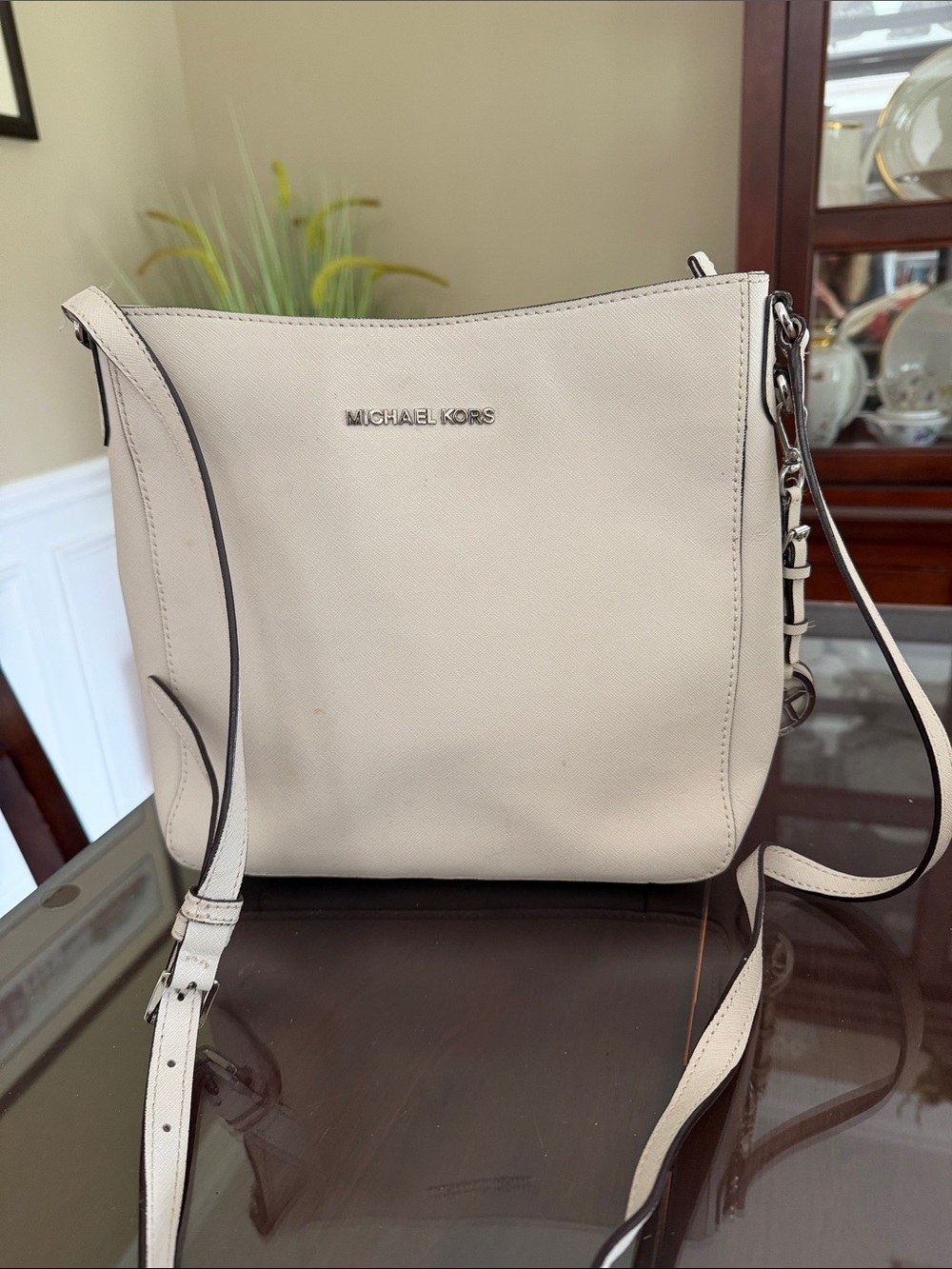 Michael Kors Beige/Cream Saffiano Crossbody Bag